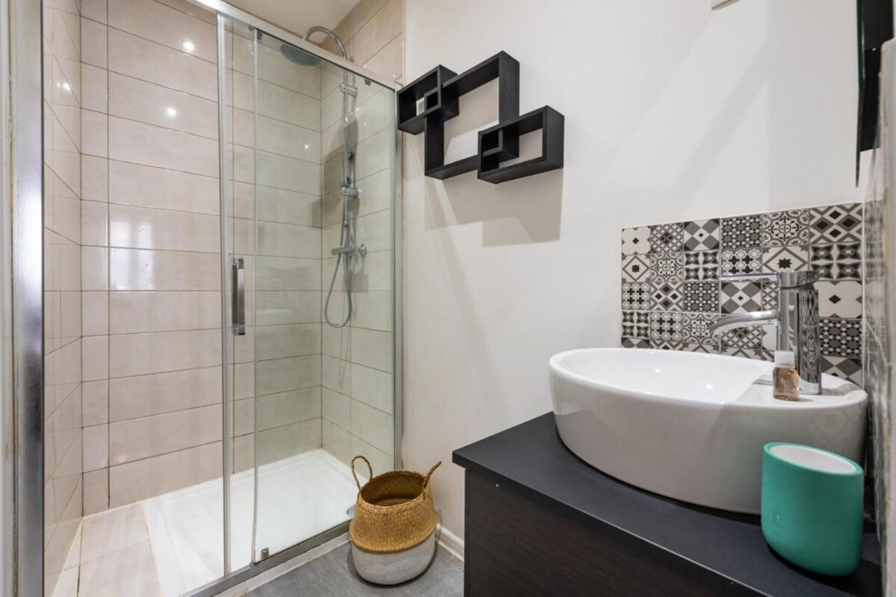 Exotic Chic & Calm - Lumineux - Clim/Wifi/Netflix Apartment Marseille Exterior photo